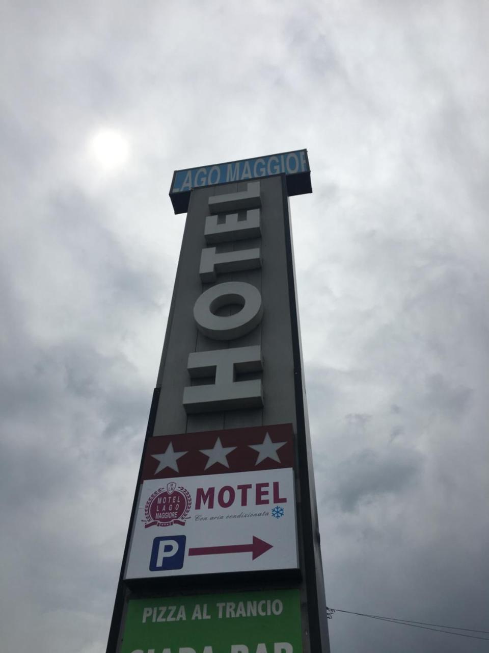 Hotel Lago Maggiore Castelletto sopra Ticino Zewnętrze zdjęcie